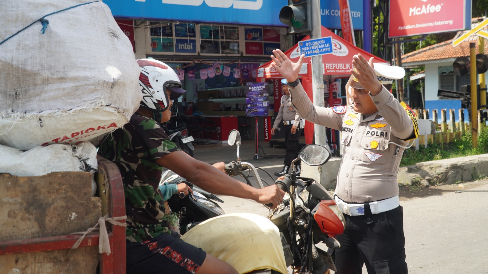 WhatsApp Image 2025 11 26 at 11.31.00 (2)