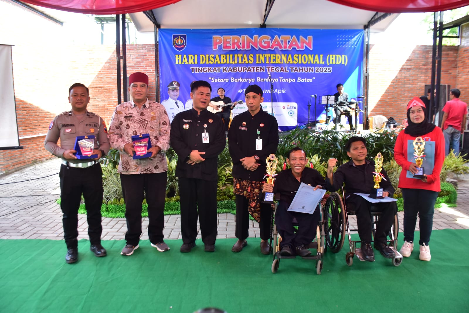 WhatsApp Image 2025 12 18 at 11.40.04 (1)