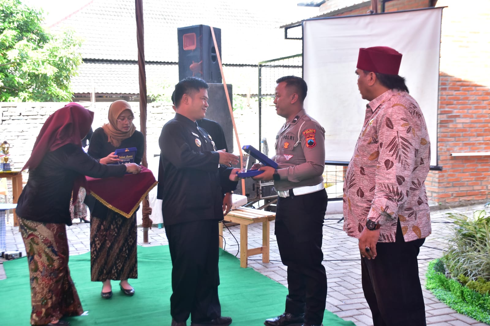 WhatsApp Image 2025 12 18 at 11.40.05